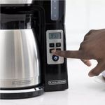 Cafetera Black+Decker 12 Tazas Programable Termica Digital con Jarra de Acero...
