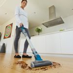Aspiradora Black+Decker Inalambrica 2 en 1-piso y de Mano-recargable Gris-azul