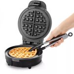 Waflera Chefman Estilo Belga Redonda 4 Secciones 700w Antiadherente Negra
